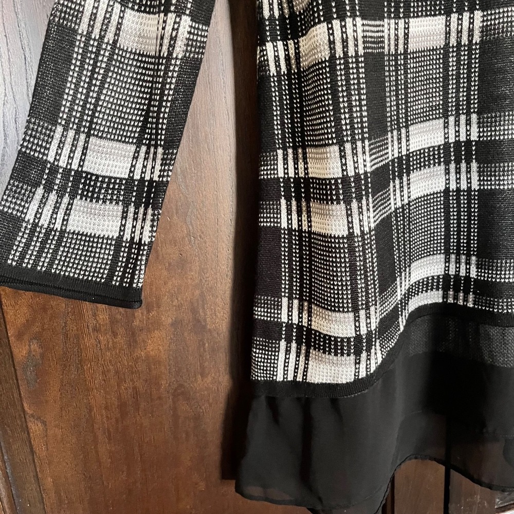 Cupio Long-Line 3/4 Sleeve Lightweight Sweater  M Ruffle Sheer Hem Lagenlook NWT - Picture 4 of 8